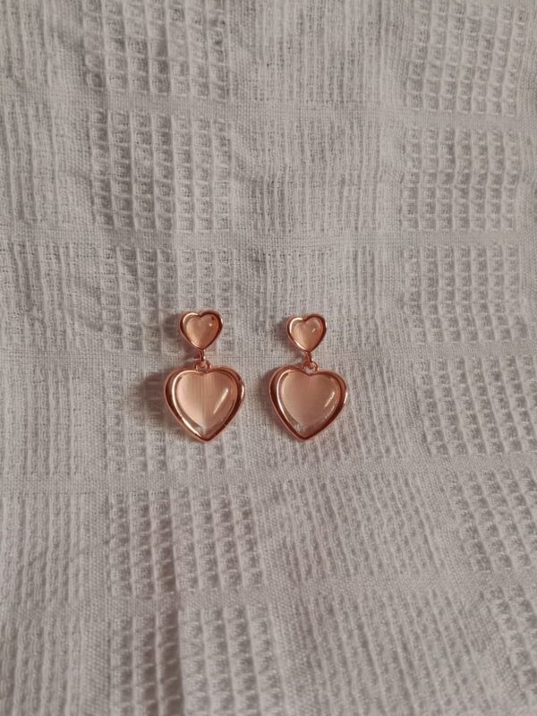 Nehyr Rose Gold Double Heart Earrings – Elegant Love-Inspired Jewelry - Image 2