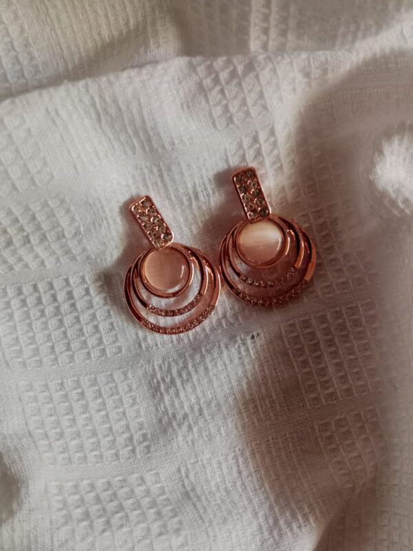 Nehyr Rose Gold Triple Hoop Elegant Earrings - Image 2