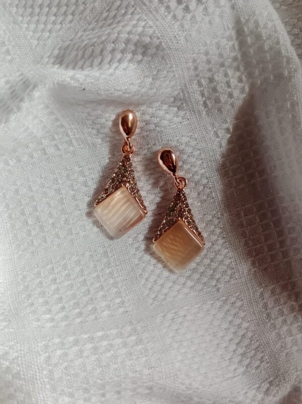 Nehyr Elegant Rose Gold Crystal Drop Earrings - Image 2