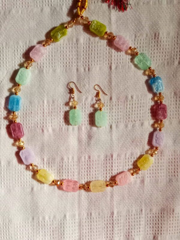 Nehyr Pastel Rectangular Bead Necklace & Earrings Set - Image 2