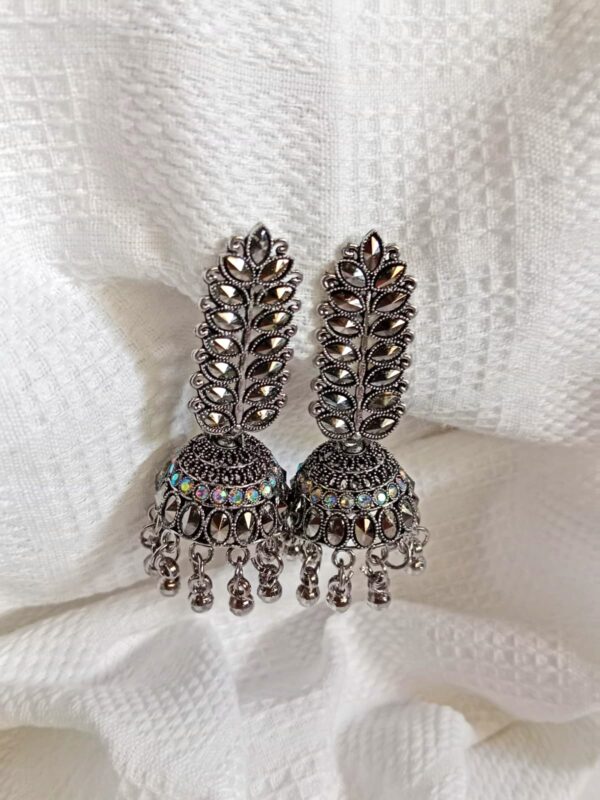 Nehyr Leaf Design Oxidized Silver Jhumka Earrings